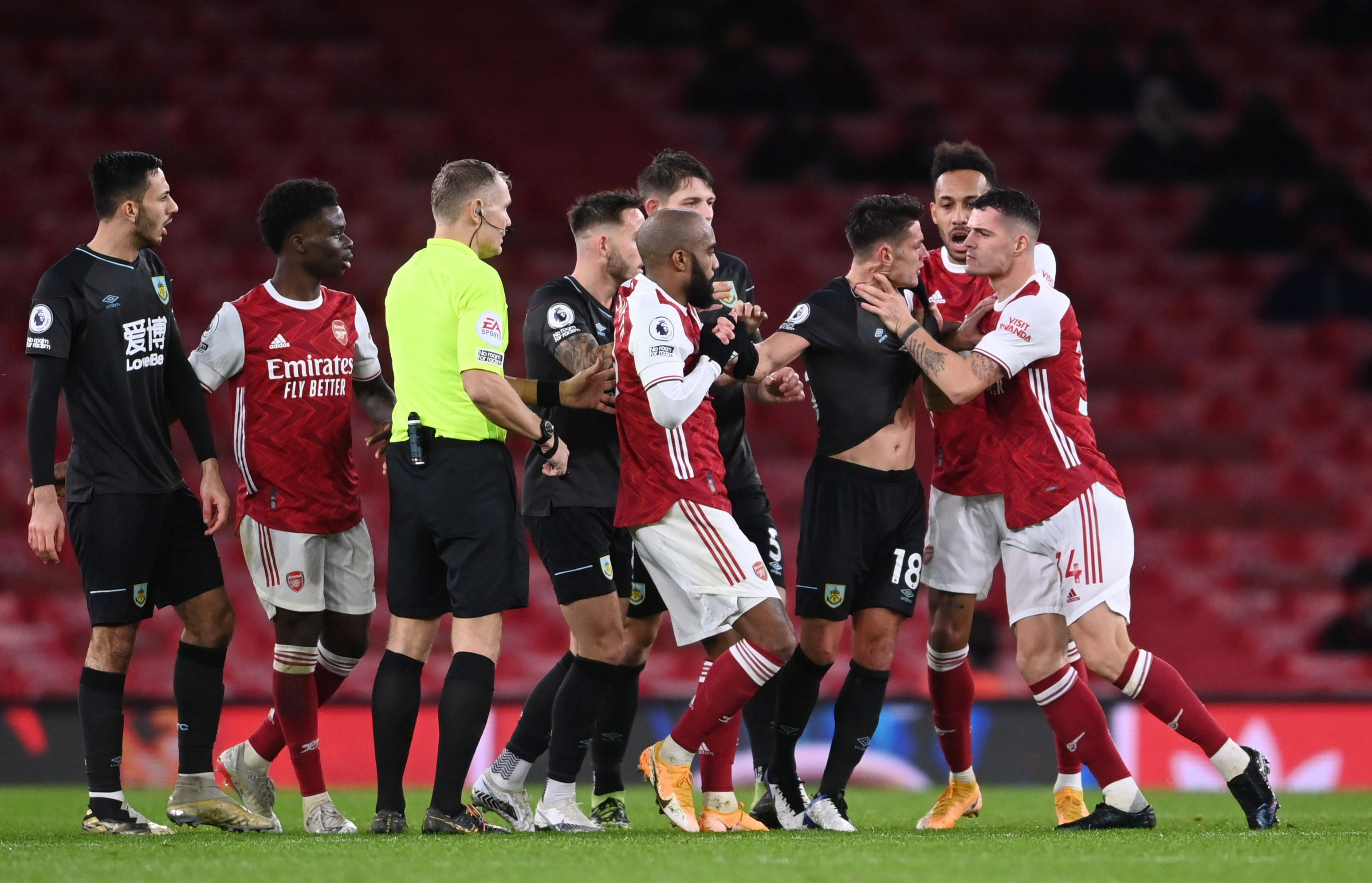 地接受现实 地接受现实